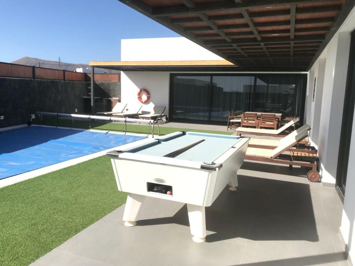 Villa Jimena Puerto del Carmen  Exterior photo